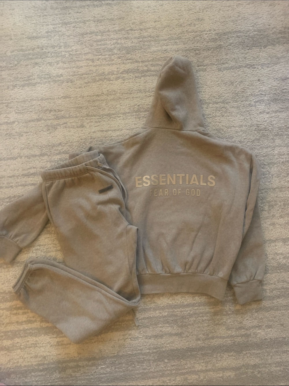 Fear of God ESSENTIALS man Taupe/Grey Joggers